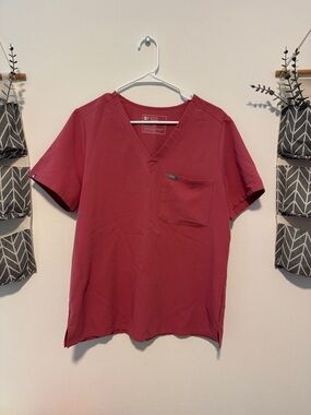 Figs V-Neck Scrub Top Bundle